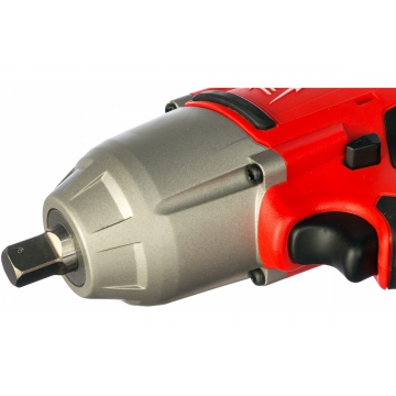 Аккумуляторный импульсный гайковерт Milwaukee HD18 HIW-402С Аккумуляторный импульсный гайковерт Milwaukee HD18 HIW-402С