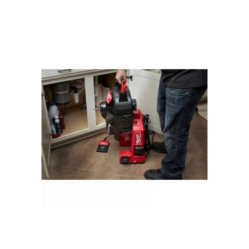 Аккумуляторная ранцевая прочистная машина Milwaukee M18 FFSDC10-0 FUEL с тросиком 10 мм Аккумуляторная ранцевая прочистная машина Milwaukee M18 FFSDC10-0 FUEL с тросиком 10 мм