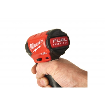 Аккумуляторный винтоверт Milwaukee M18 FQID-0X FUEL