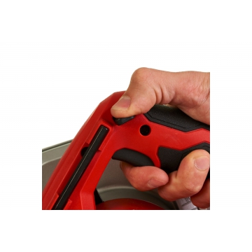 Циркулярная пила Milwaukee CS 85 SB