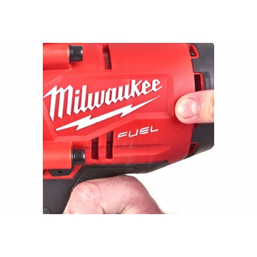 Аккумуляторный импульсный гайковерт Milwaukee M18 FUEL ONEFHIWF1-0X ONE-KEY 1” Аккумуляторный импульсный гайковерт Milwaukee M18 FUEL ONEFHIWF1-0X ONE-KEY 1”