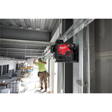 Аккумуляторный мультилинейный лазерный нивелир Milwaukee M12 3PL-401C Аккумуляторный мультилинейный лазерный нивелир Milwaukee M12 3PL-401C