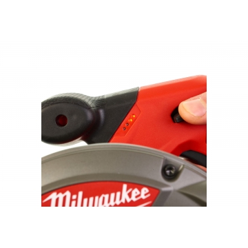 Аккумуляторная циркулярная пила Milwaukee M12 CCS44-0 FUEL