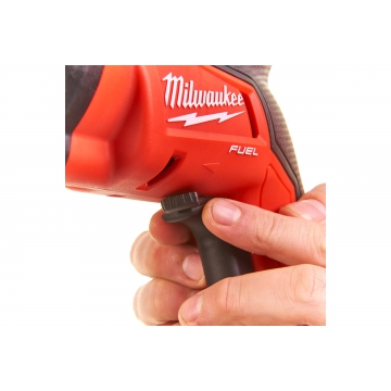 Аккумуляторный шуруповерт для гипсокартона Milwaukee M18 FUEL FSGC-0X Аккумуляторный шуруповерт для гипсокартона Milwaukee M18 FUEL FSGC-0X