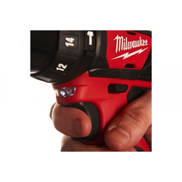 Аккумуляторная дрель-шуруповерт Milwaukee M12 BPD-0 Аккумуляторная дрель-шуруповерт Milwaukee M12 BPD-0