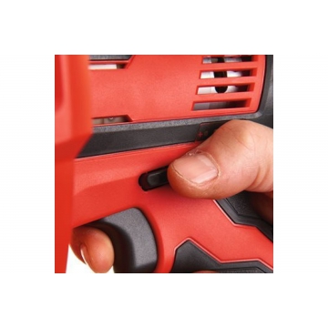 Аккумуляторная прочистная машина Milwaukee M12 BDC6-0C Аккумуляторная прочистная машина Milwaukee M12 BDC6-0C