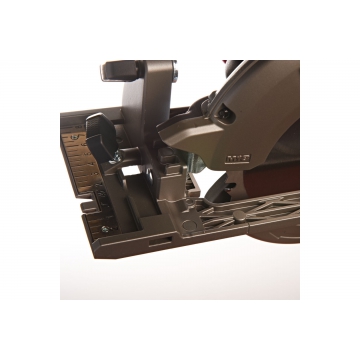Аккумуляторная циркулярная пила Milwaukee M18 CCS55-502X FUEL Аккумуляторная циркулярная пила Milwaukee M18 CCS55-502X FUEL