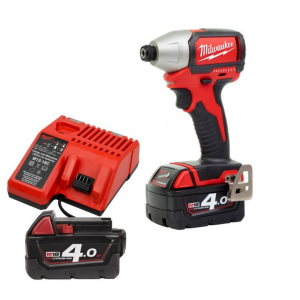 Аккумуляторный винтоверт Milwaukee M18 CBLID-402C