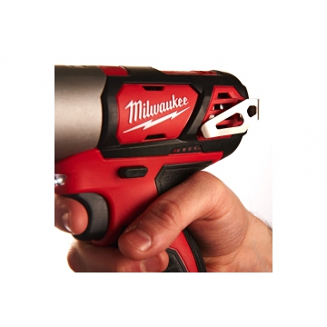 Аккумуляторный винтоверт Milwaukee M12BID-0