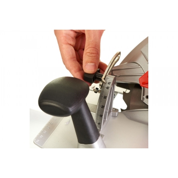 Циркулярная пила Milwaukee CS 85 SB