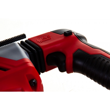 Перфоратор Milwaukee PLH 28 XE